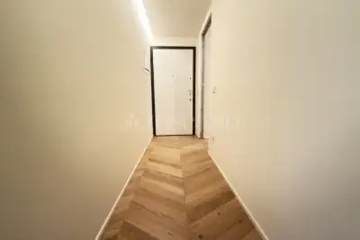 Casa in vendita, Via Giovanni da Procida 25, Milano
