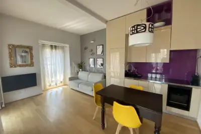 Casa in vendita, Via Paolo Frisi, Milano
