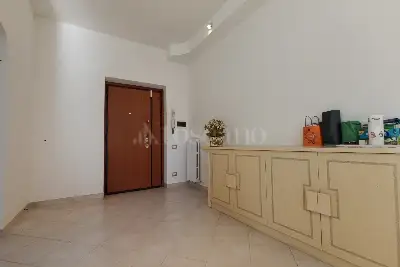 Casa in vendita, Piazza Pollastrini, Anzio