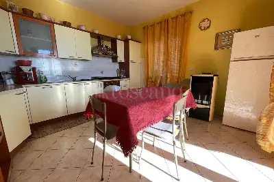 Casa Indipendente in vendita, Via Silone 15, Colonnella