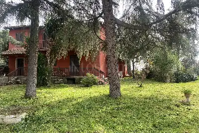 Villa in vendita, Via Tito Livio, Guidonia Montecelio