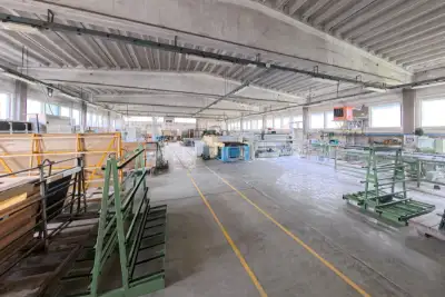 Capannone in vendita, Via Provinciale, Mesenzana