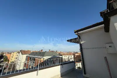 Casa in vendita, Via del Ghirlandaio, Modena