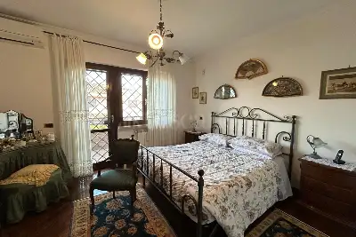 Villa in vendita, Via San Candido, Roma