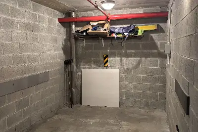 Box in vendita, Piazzale Giulio Cesare, Milano