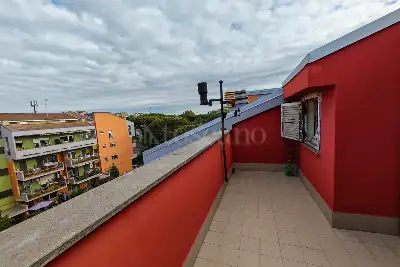 Casa in vendita, Via Euripide, Roma