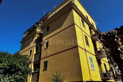 Casa in vendita, Via Enrico Carano, Roma