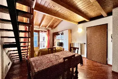 Casa in vendita, Via Vittorio Veneto, Desenzano del Garda