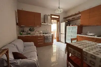 Casa in vendita, Via Romolo, Brindisi