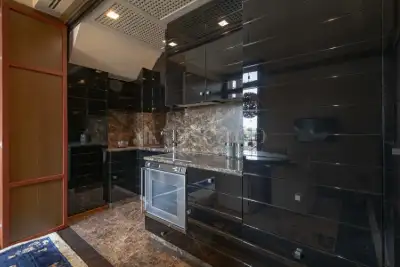 Casa in vendita, Via Uberto Visconti di Modrone, Milano