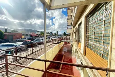 Magazzino in vendita, Via Giovanni Paisiello, Palermo