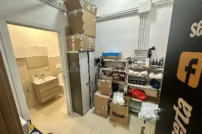 Negozio in vendita, Via Don Giovanni Bosco, Caserta