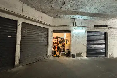 Garage in vendita, Corso San Vito, Mascalucia