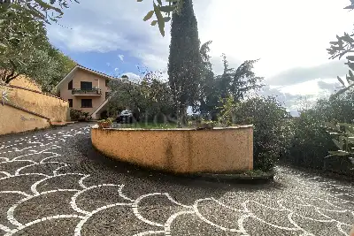 Villa Plurifamiliare in vendita, Via Meringo Alto, Ripi