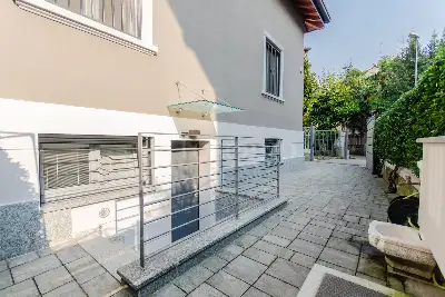 Villa in vendita, Via Privata Bitonto, Milano