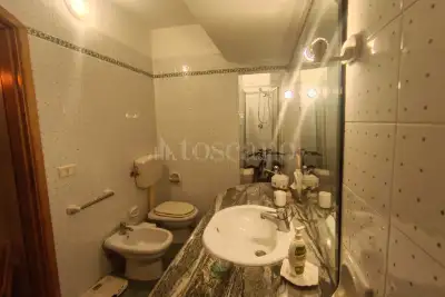 Villa in vendita, Via Castellana, Palermo