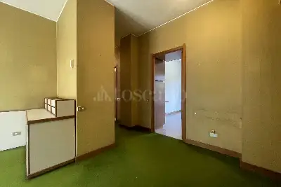 Casa in vendita, Via dei Ciclamini, Milano