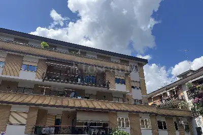 Casa in vendita, Via Alberto Casella, Prato