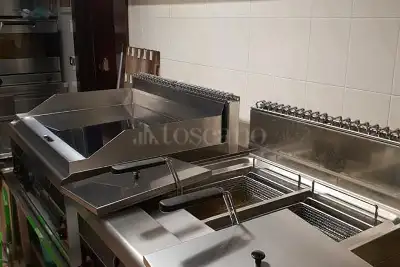 Negozio in vendita, Via Dante, Roveredo in Piano