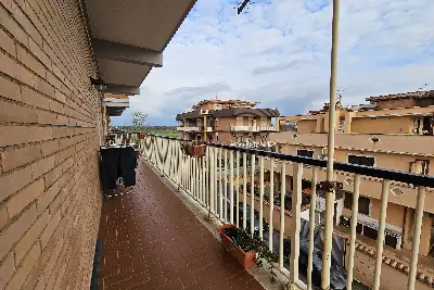 Casa in vendita, Via Belgrado, Pomezia