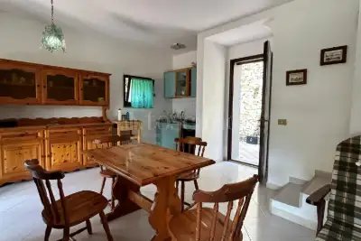 Villino a Schiera in vendita, Via Carru e Frau, Stintino