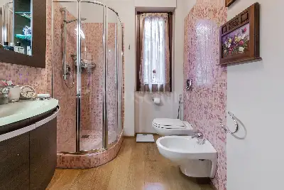 Villa Bifamiliare in vendita, Via Dei Sagredo, Milano