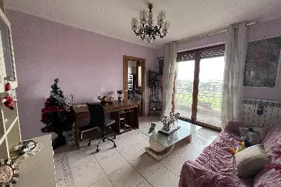 Casa in vendita, Via Giacomo Peroni, Roma