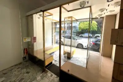 Negozio in affitto, Via Giovanni Cagliero, Milano