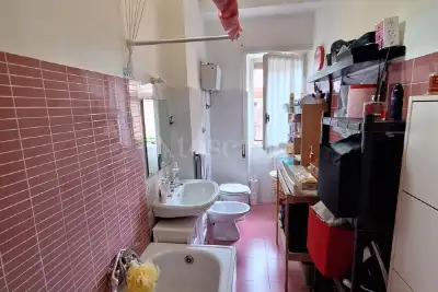 Casa in vendita, Via Giacomo Bove, Roma