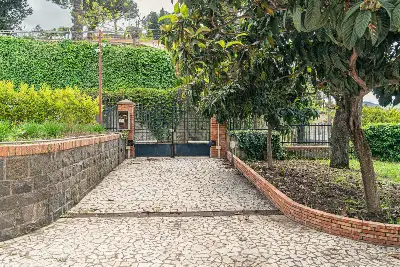 Villa in vendita, Via San Tommaso D'Aquino, Trecastagni