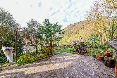 Casa Indipendente in vendita, Via Alla Zocca, Como