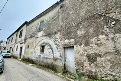 Casa in vendita, Via Fratelli della Valle, Castel Morrone