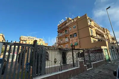 Ufficio in vendita, Via dei Faggi, Roma