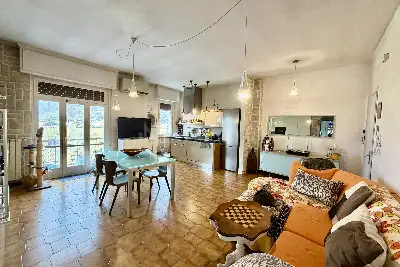 Casa in vendita, Via Giuseppe Mazzini, Rezzato