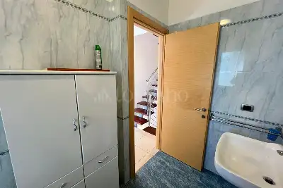 Villino a Schiera in vendita, Via Volosca, Fiumicino