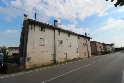 Casa Indipendente in vendita, Via Luigi Cadorna, Caneva