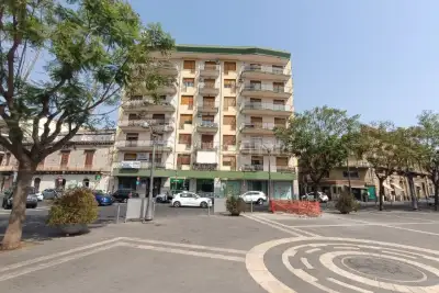 Casa in vendita, Piazza Lucia Mangano, San Giovanni la Punta