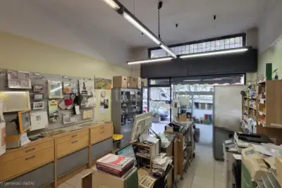 Negozio in vendita, Viale Pisa, Milano