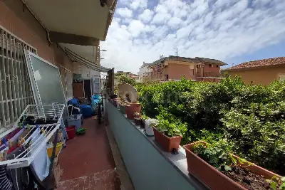 Casa in vendita, Via Montevideo, Pomezia