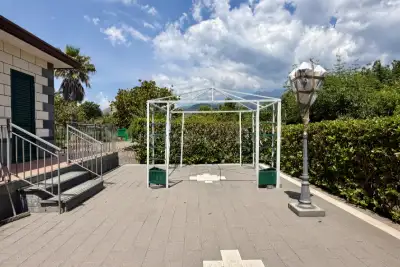 Villa in vendita, Via Barbagallo, Acireale