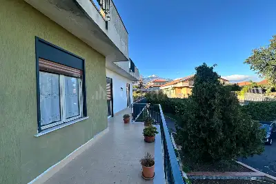 Villa Bifamiliare in vendita, Via Peschiera, Mascalucia