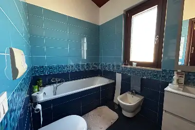 Villino a Schiera in vendita, Via Solopaca, Roma