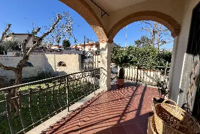 Villa in vendita, Via Elini, Fiumicino