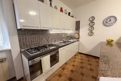 Casa Indipendente in vendita, Via delle Azalee, Aprilia