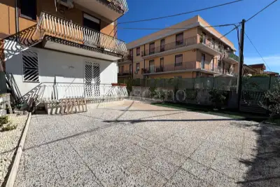 Casa in vendita, Via Giovanni Verga, Mascalucia