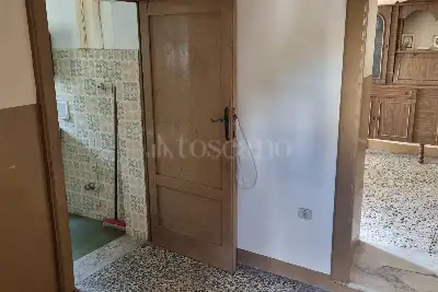 Casa Indipendente in vendita, Vico Primo le Forge, 12 Viggiano (PZ), Viggiano