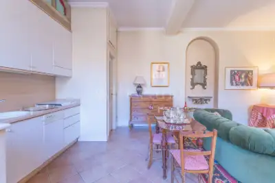 Casa in vendita, Via Correggio, Milano