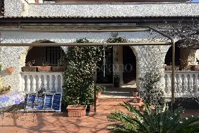 Villa Bifamiliare in vendita, Via delle Pinne, Fiumicino
