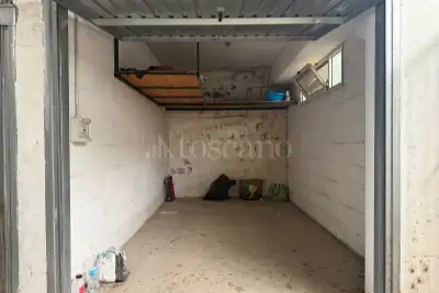 Box in vendita, Via del Casaletto, Roma