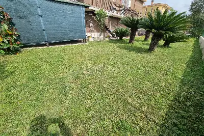 Casa Indipendente in vendita, Via Enrico Brunn, Roma